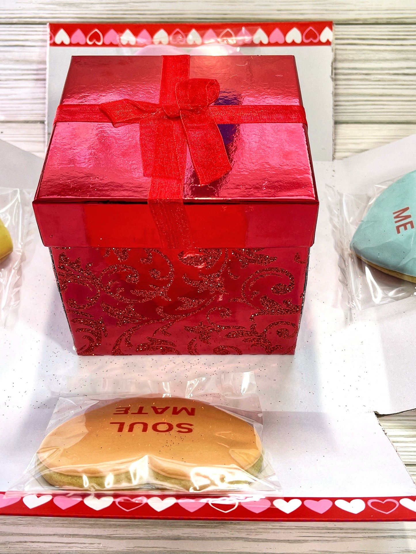 Valentine’s Day Cookie Gift explosion box